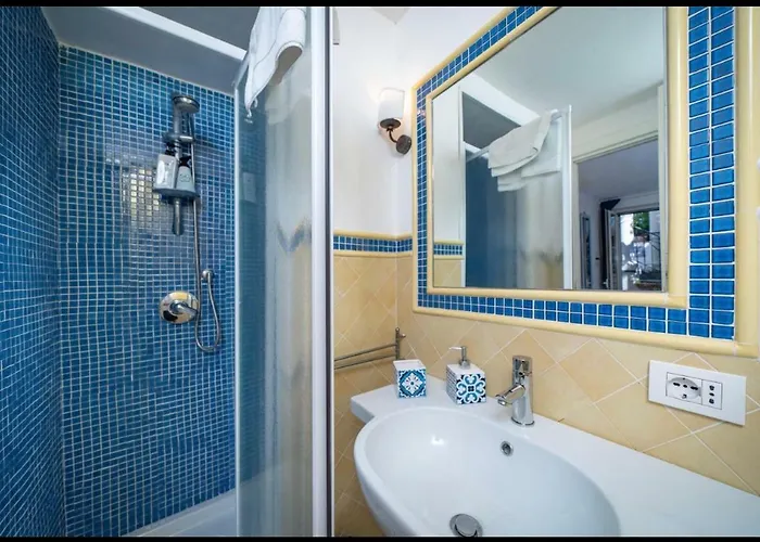 בית הארחה Casa Sofia 3*