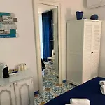 Konukevi Casa Sofia 3*
